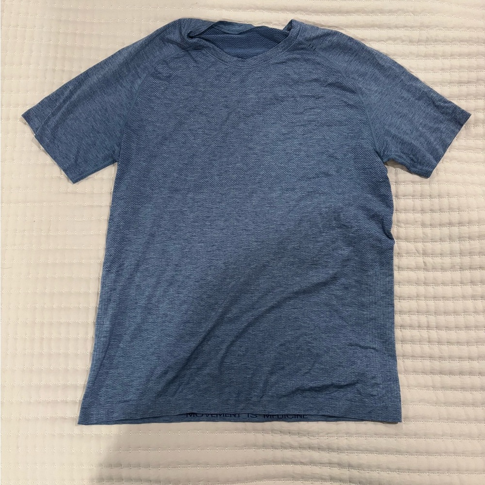 Mens LULULEMON shirt
